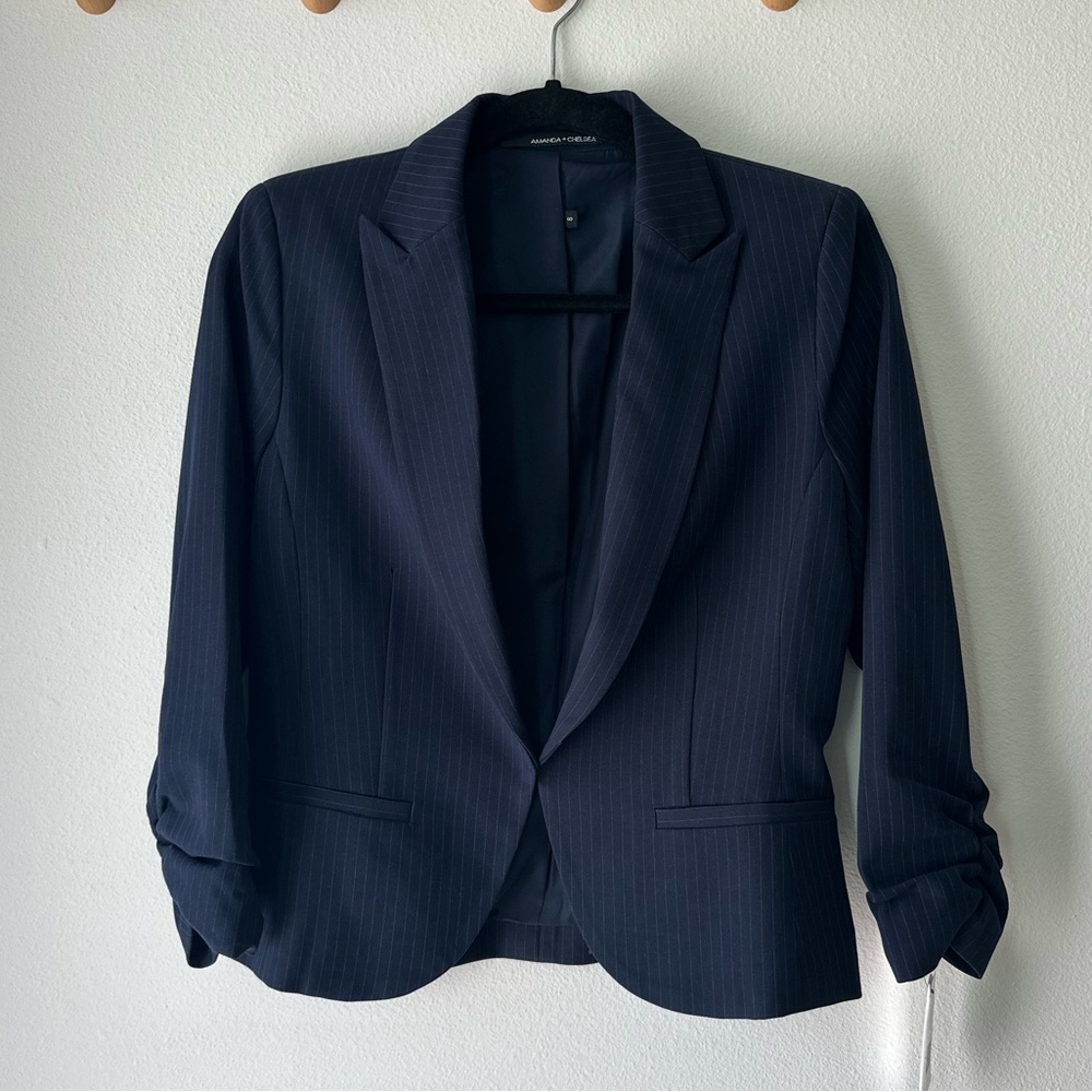 Amanda & Chelsea Navy Blazer Suit Jacket With Ruched Sleeves, Size: 6